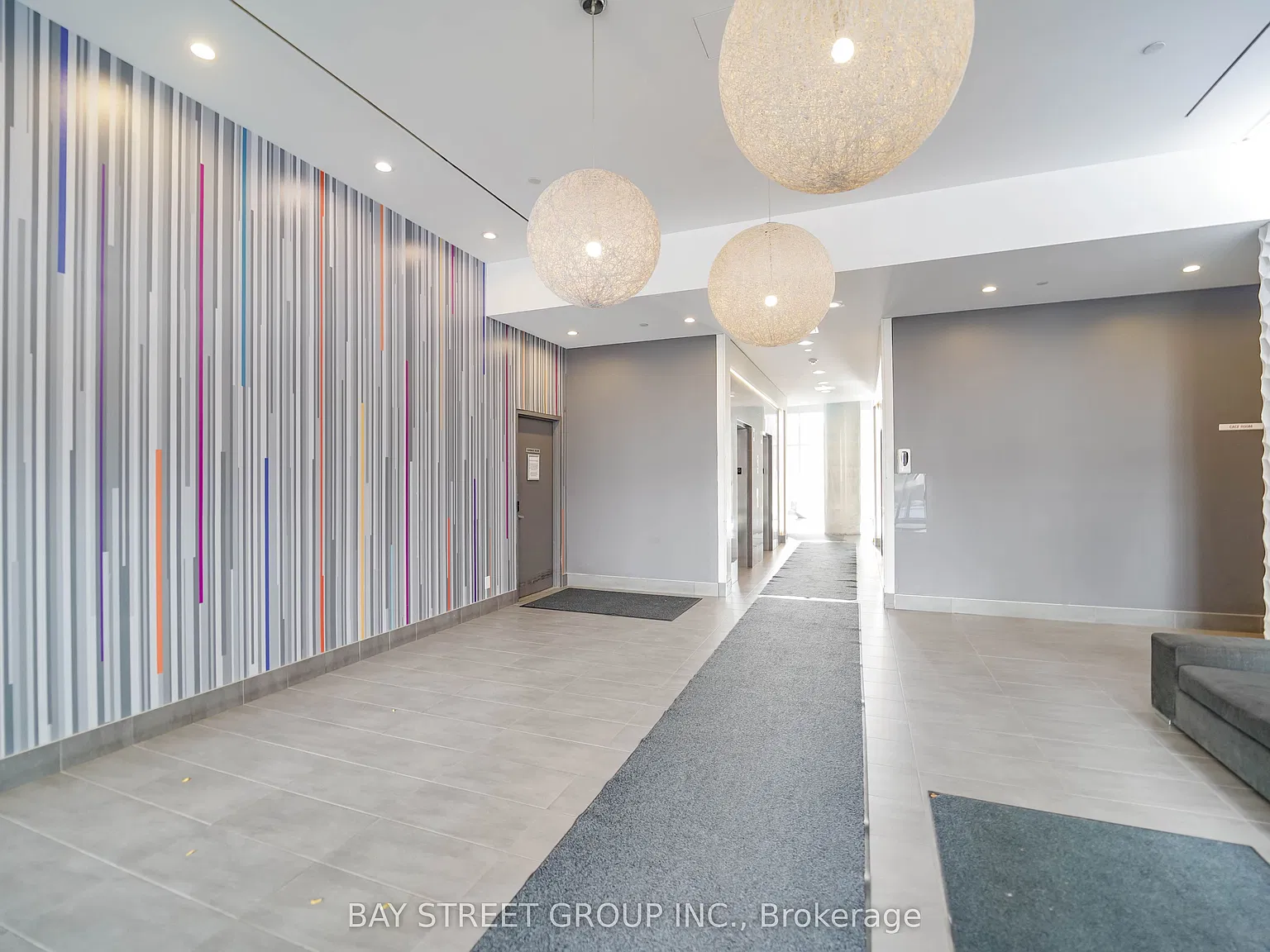 2 bed, $2,450 — Photo 2