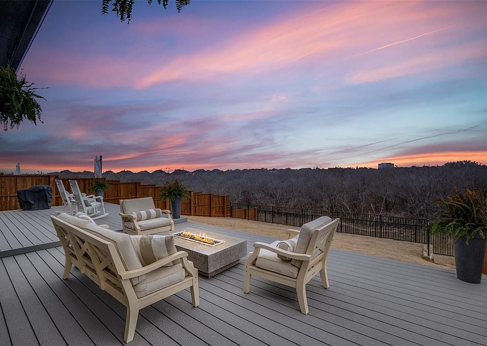 1st image of 4877 Cumberland Cir