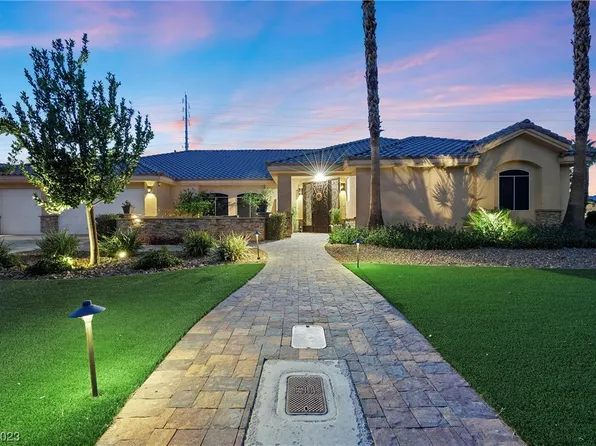 2241 Country Cottage Ct, Las Vegas, NV 89117