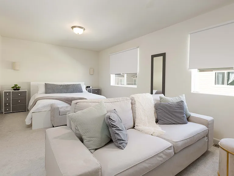 4031 Samaritan Loop — Photo 9