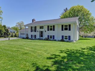 40 Pinto Dr, Pittsfield, MA 01201