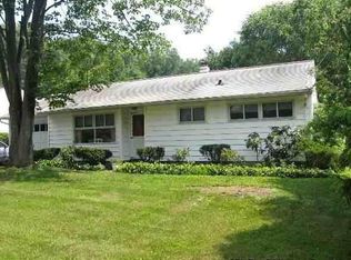 307 Hook St, Hurley, NY 12443