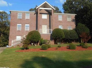 19 Burnttree Ct, Little Rock, AR 72212