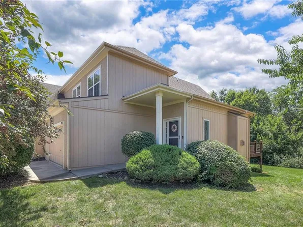 22607 W 71st Ter, Shawnee, KS 66227