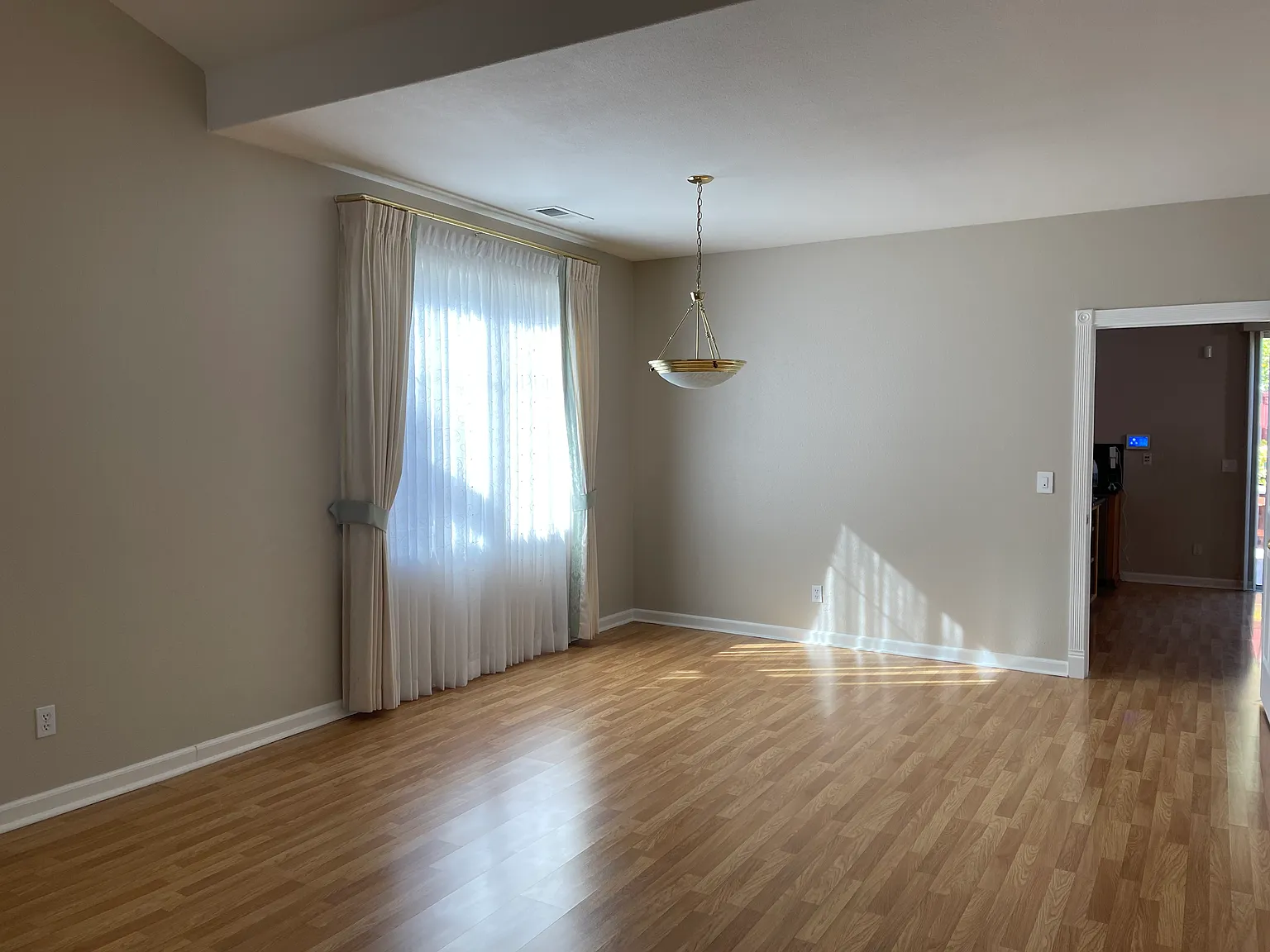 37310 Lantana Cmn — Photo 2