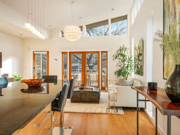 1700 Ravey St #A, Austin, TX 78704