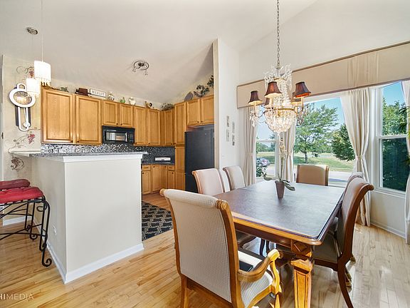 5th image of 3710 Appaloosa Dr