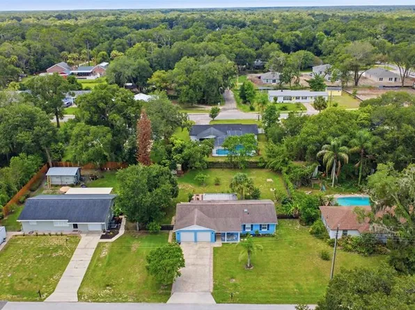 912 E Arizona Ave, Deland, FL 32724