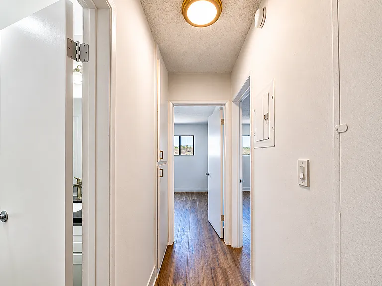 2233 S Ridgeley Dr #307 — Photo 10