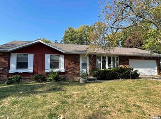 751 Fillmore St, Morton, IL 61550