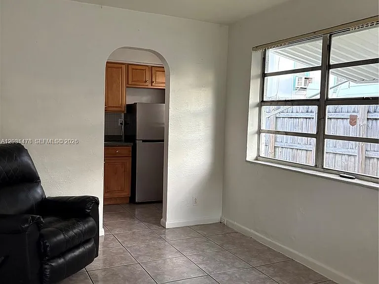 1806 Funston St — Photo 5