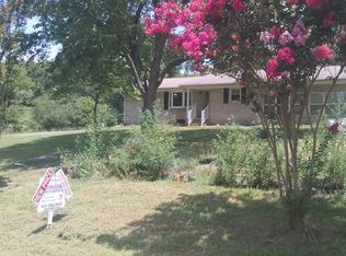 6293 Elkton Pike, Prospect, TN 38477