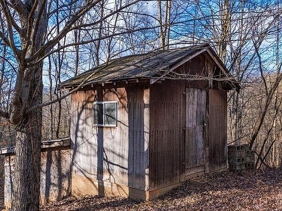 41st image of this home