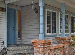 2706 NE 5th Ct, Renton, WA 98056