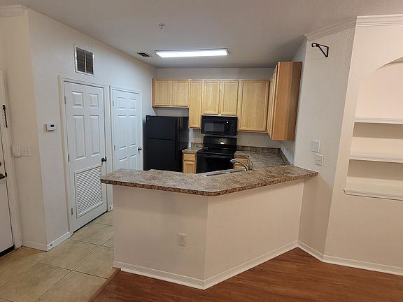 4th image of 10121 Courtney Palms Blvd APT 201