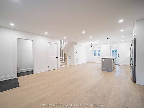 3rd image of 58 Carsbrooke Rd