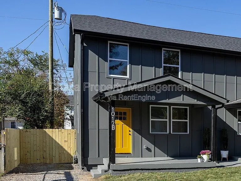 1012 Debow St #B — Photo 4