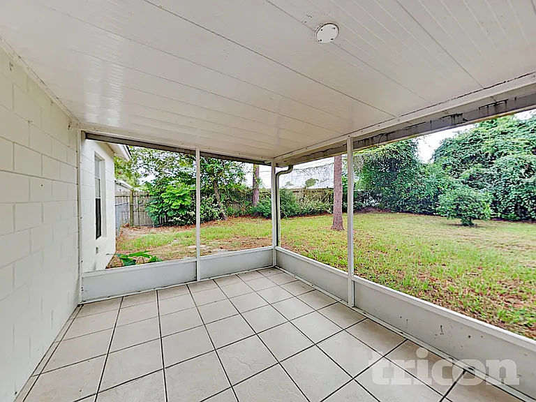 1778 Hazelton Ave — Photo 14