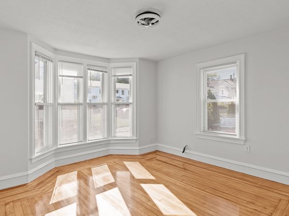 41 Henrietta St APT 1