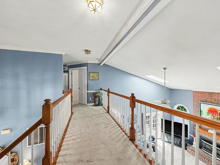 16652 Purcival Ct — Photo 10
