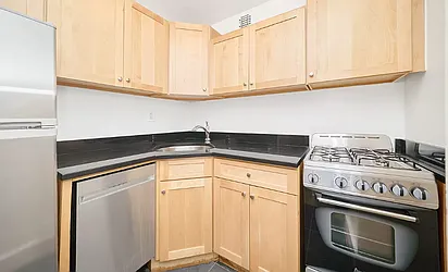 Rented by Living New York