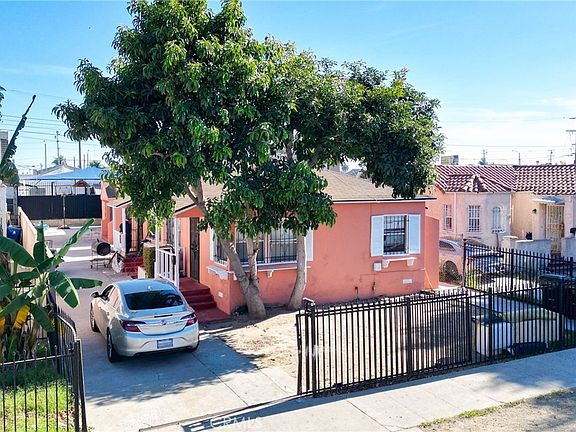 3rd image of 1214 W 85th St