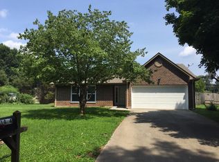 1404 Willow Crossing Dr, Knoxville, TN 37922
