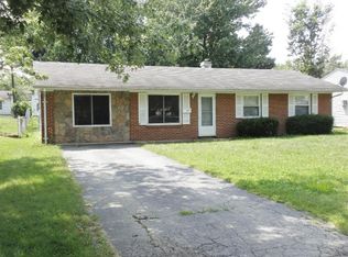 112 Midway Dr, Wilmington, OH 45177