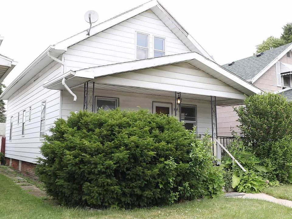 1st image of 549 E Park St