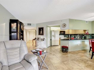 12650 SW 15th St APT 111F, Pembroke Pines, FL 33027