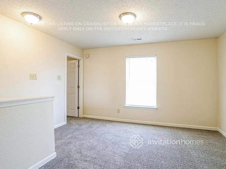1905 Dunsmore Ln — Photo 11