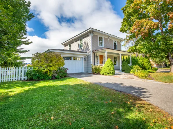 19 Sea Street, Camden, ME 04843