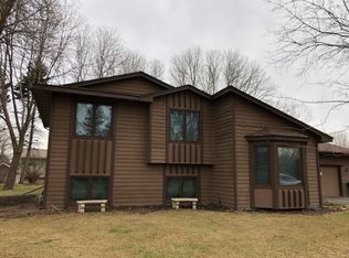 10947 Xylon Ct N, Champlin, MN 55316