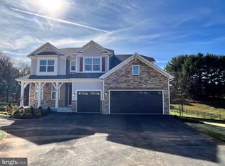 21704 Woodfield Rd, Gaithersburg, MD 20882