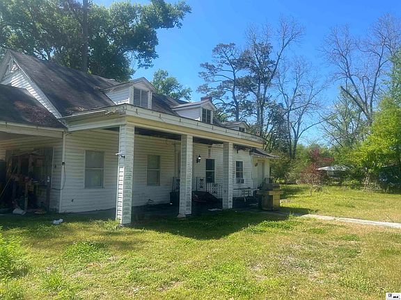 2nd image of 604 Chisum St