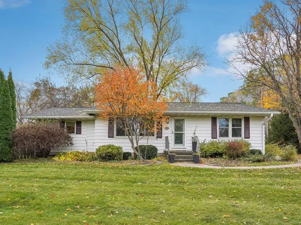 5223 Lacy Road, Fitchburg, WI 53711