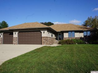 1704 N 24th St, Clear Lake, IA 50428