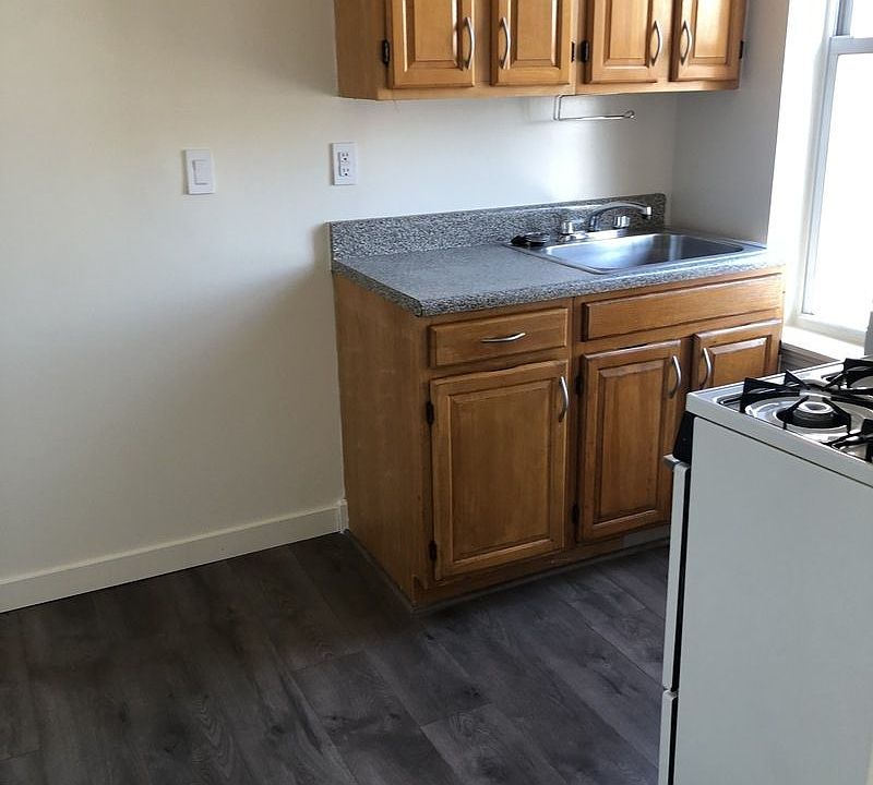 2nd image of 574 77th St APT C4