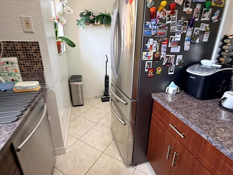 340 E 5th St #202 — Photo 14