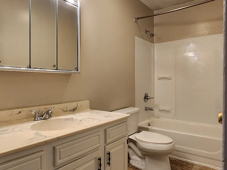 11412 Kendrick Dr — Photo 19