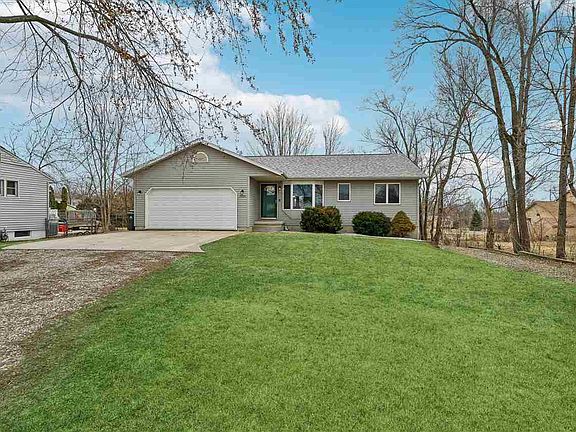 3rd image of 1209 39th Street Rd NW