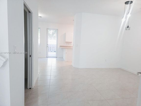 4th image of 1363 NW 208th Ter