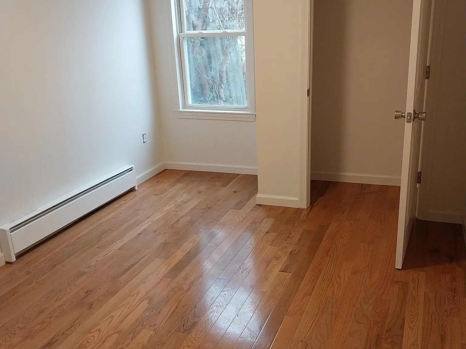 2 bed, $1,900 — Photo 3