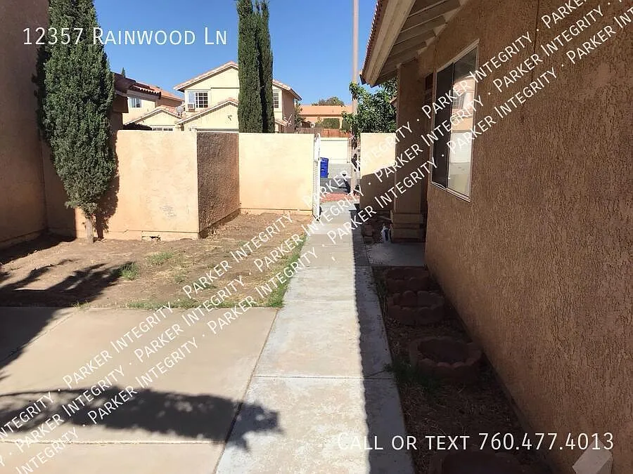 3 bed, 1178 sqft, $2,050 — Photo 3