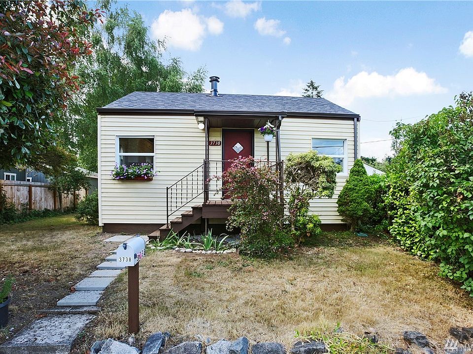 1st image of 3738 Laurel Pl
