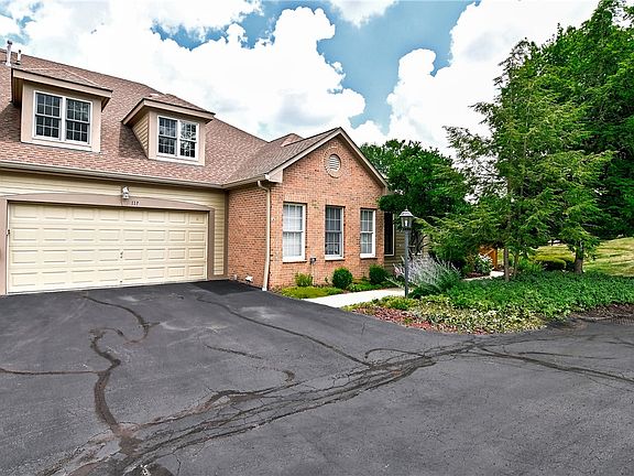 2nd image of 117 Linden Ct