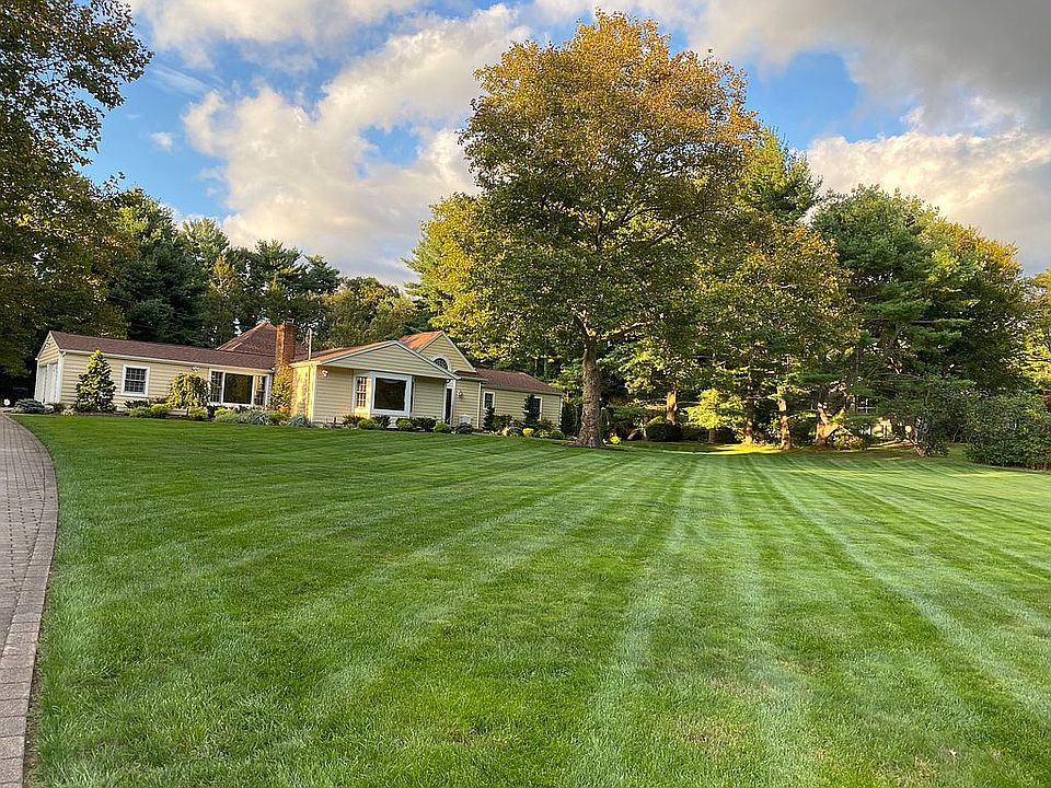 1st image of 249 Hillcrest Ln