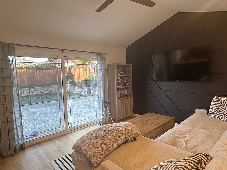 504 Malbec Ct — Photo 10