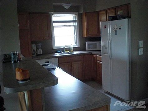 3rd image of 24000 Dante Ave