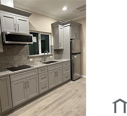 3rd image of 4735 Mendoza Ave #1